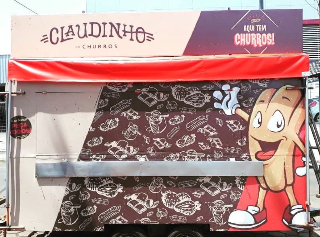 Adesivo — trabalho 5 da Ultra Arte