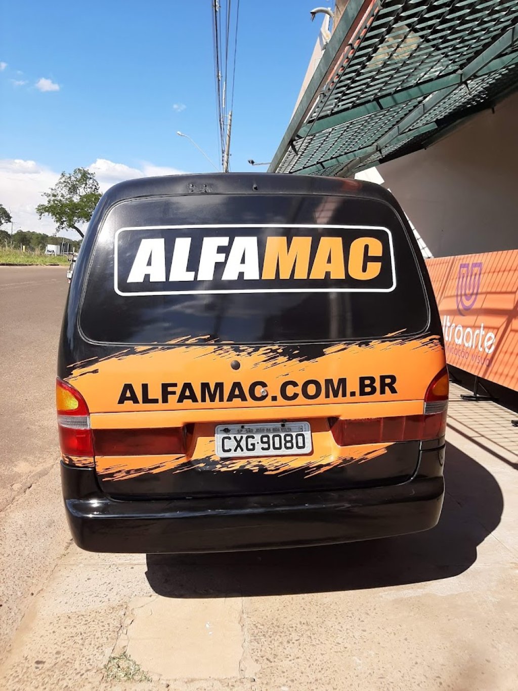 Envelopamento de Veículos — trabalho 58 da Ultra Arte